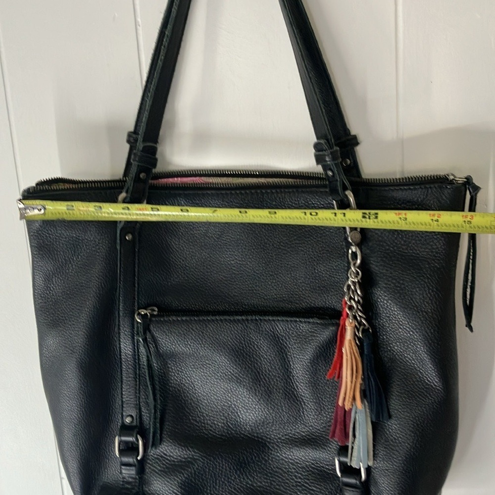 The Sak Black Pebbled Leather Boho Hobo Bag tassel should purse - Picture 4 of 8